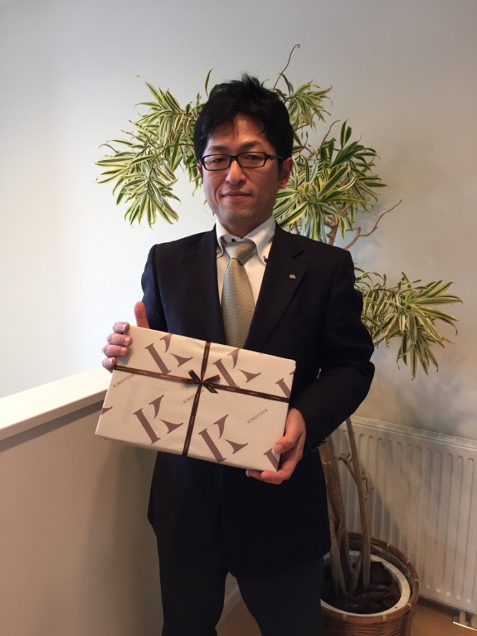 伊藤様　引渡お菓子